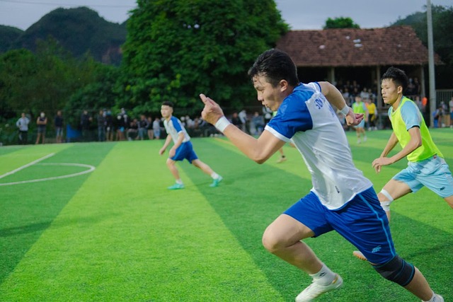 国足难度极 国足难度极